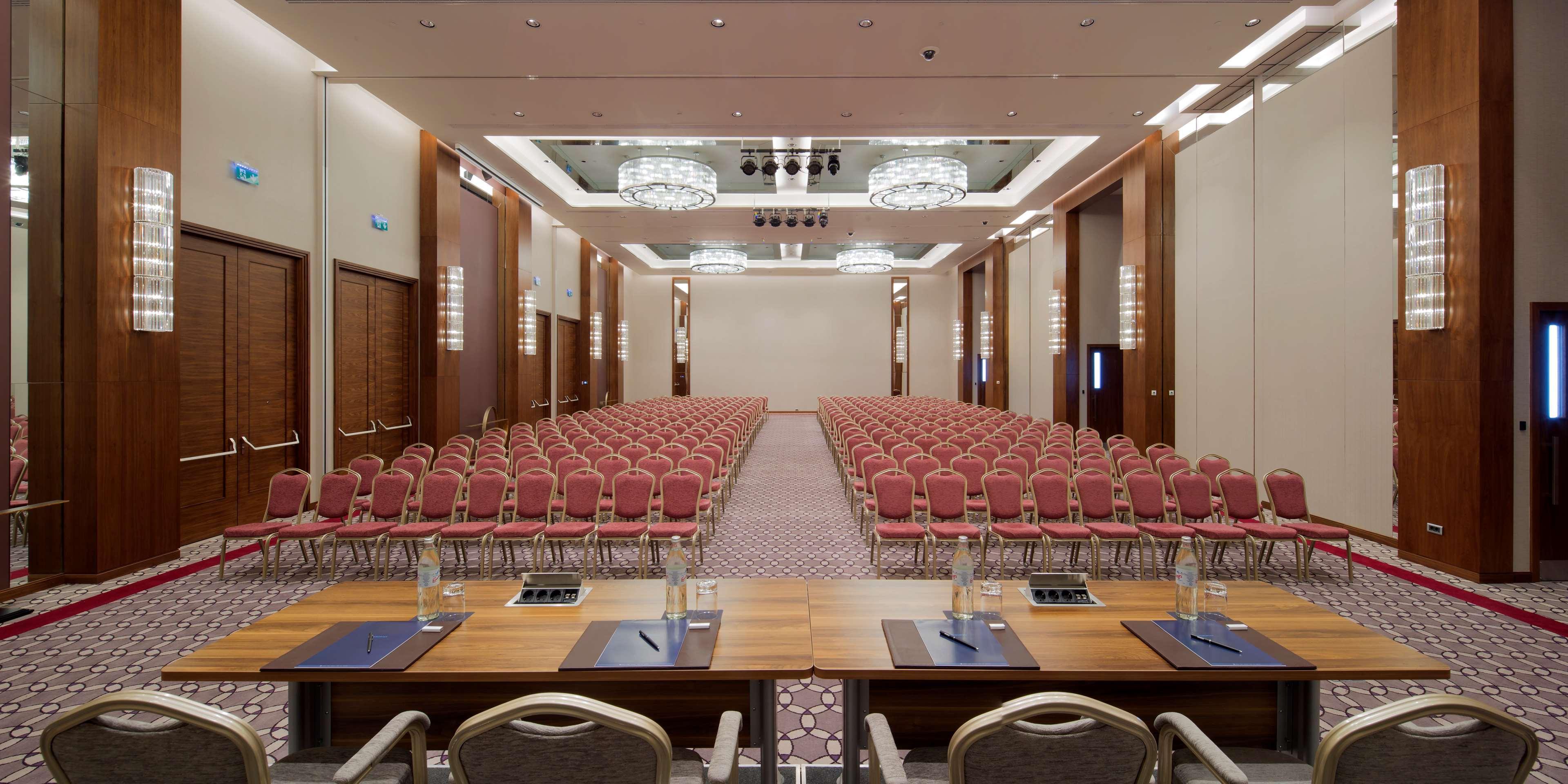 Hilton Batumi Hotel Luaran gambar The ballroom